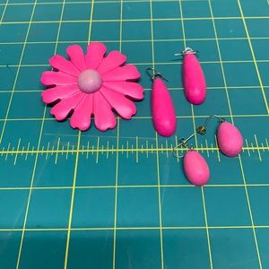 Retro 60s earring brooch set!